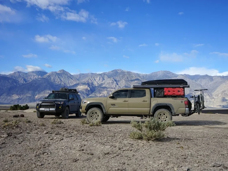 A 4WD with an iSi bike rack in the mountains